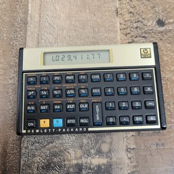 Lot of 4 Calculators HP 19B II, 12C, 28S, Texas Instruments TI-83 Plus For Parts - Picture 6 of 10